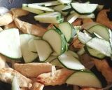 Foto del paso 3 de la receta: Pollo con Zucchini