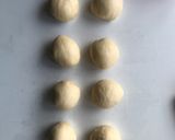 A picture of step 6 of Melonpan.