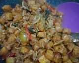 Foto langkah ke 6 dari resep Tumis Tempe Tahu Teri (Simple Enak).