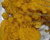 Foto langkah ke 2 dari resep Soft Cookies Nutrisari No oven No Mixer.