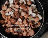Foto del paso 3 de la receta: Arroz 🍚con pollo de 3 carnes 🤌🏾