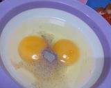 Foto langkah ke 1 dari resep Tumis Telur Tomat Super Praktis.