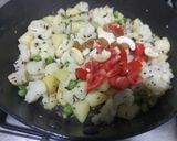 A picture of step 2 of Maggi masala cauliflower wrap.