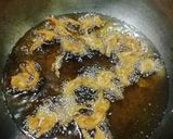 A picture of step 4 of Corn flour pakoda.