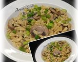 A picture of step 1 of 🍄🍜🥒Mushroom & Peas Orzotto🍄🍜🥒.