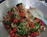 Foto langkah ke 6 dari resep Oseng kulit melinjo.