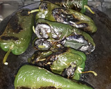 Foto del paso 3 de la receta: Chiles rellenos tempura