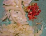 Foto langkah ke 1 dari resep Udang Telur Saus Mentega (Mudah dan Cepat).