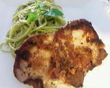 Foto del paso 3 de la receta: Pasta con Salsa Verde y Chuletas de Chancho a lo Carmelita