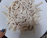 Foto del paso 6 de la receta: Sopa de pollo con fideos