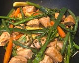 A picture of step 6 of Tuna stir fry.