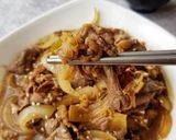 Foto langkah ke 3 dari resep Gyudon (Beef Bowl ala Yoshinoya).