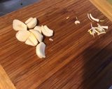 Une image de l'étape 3 de Émincé de pommes de terre à l'ail fumé et persil.
