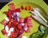 Foto langkah ke 2 dari resep Ayam Suwir Kemangi.