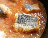 Foto del paso 13 de la receta Cazuela de merluza y patatas en salsa de azafrán