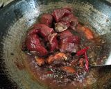 Foto langkah ke 4 dari resep Krengsengan Sapi.