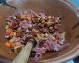 Foto del paso 3 de la receta: Guisado ranchero de cerdo y chorizo con verduras de la huerta el Ocote