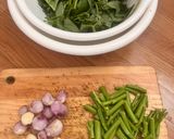 Foto langkah ke 1 dari resep Kangkung krispi (cabe) garam.