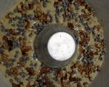 A picture of step 3 of Ring Cake with Walnuts and Dark Chocolate Shavings.