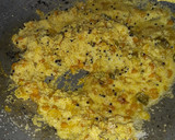 A picture of step 3 of Upma with dahi handi.