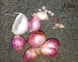 Foto langkah ke 1 dari resep Sop telur ayam kampung.