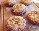 Foto del paso 8 de la receta Bollitos brioche con crema, piñones y coco