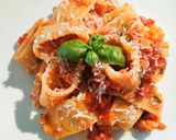 Foto del passaggio 5 della ricetta Calamarata al ragù di verdure