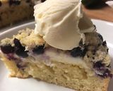 A picture of step 4 of Blueberry cheese coffee cake.