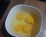 Foto langkah ke 2 dari resep Tamagoyaki Sederhana (Telur Dadar Gulung ala Jepang).
