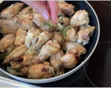 Foto del paso 5 de la receta: Alitas de pollo al limón
