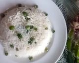 A picture of step 7 of Garlic Matar rice.