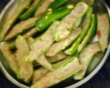 A picture of step 4 of Stuffed Mirchi ke pakode.