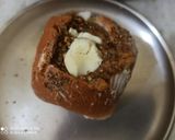 A picture of step 4 of Cheesey Bhaji Pav.