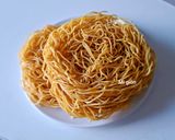 Hình bước làm 1 của món MÌ xào giòn chay