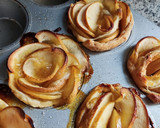 Foto del paso 5 de la receta: Rosas de manzana y hojaldre