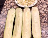 Foto del paso 2 de la receta Calabacín relleno con ricotta y salami