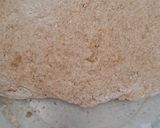 Foto del paso 3 de la receta: Pancitos integrales sin levadura