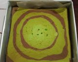 Foto langkah ke 6 dari resep Bolu zebra putih telur pandan coklat (W#36).