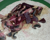 Foto del paso 5 de la receta: Burrito de champiñones y remolacha