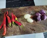 Foto langkah ke 1 dari resep Oseng kulit melinjo.