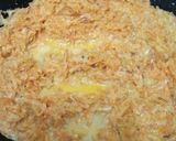 A picture of step 3 of Gajar ka halwa.