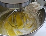 Foto del paso 4 de la receta: Rosca de aceite de oliva, limón amarillo y jarabe de limón