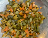 Foto del paso 2 de la receta: Ensaladilla Rusa de Coliflor 🥕 (Low Carb)