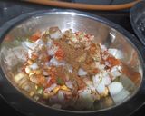 A picture of step 3 of Roasted chana chaat.