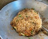 รูปขั้นตอนการทำที่ 7 ของ ผัดหมี่โบราณ #รสมือแม่