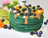 Foto del paso 2 de la receta: Pancake de arándanos y espirulina azul