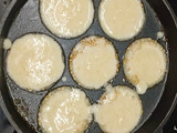 जाळीदार गोड आप्पे