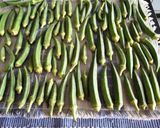 तिल मूंगफली की भरवा भिंडी (Til moongfali ki bharva bhindi recipe in Hindi) रेसिपी चरण 1 फोटो