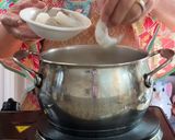 A picture of step 3 of Cambodian fish and pineapple soup.