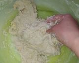 Foto langkah ke 3 dari resep Roti Manis.